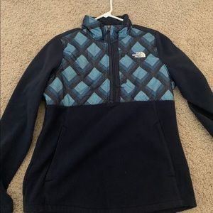 North face Pullover
